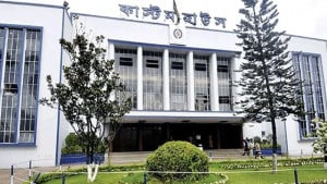চট্টগ্রাম কাস্টম হাউসে জটিল পণ্য খালাস ব্যবস্থা ব্যবসা সহজীকরণে বড় বাধা