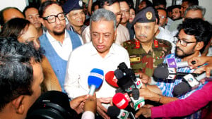 বাজেটে বরাদ্দ বাড়ালেই হবে না, স্বাস্থ্য খাতকে নতুন করে সাজাতে হবে: অর্থমন্ত্রী 
