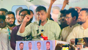 রাজনীতিকে দুর্বৃত্তের হাত থেকে মুক্ত করতে হবে: হাসনাত আবদুল্লাহ