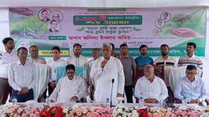 পরিবেশের ভারসাম্য রক্ষায় সকলকে গাছ লাগানোর আহ্বান জ্বালানি প্রতিমন্ত্রীর 