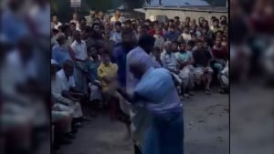 পাবনায় প্রতিবন্ধীকে ধর্ষণচেষ্টা, সালিশে ‘জুতাপেটা’ করে মীমাংসার চেষ্টা