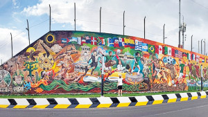 তুলির আঁচড়ে ফুটবলের মহাকাব্য