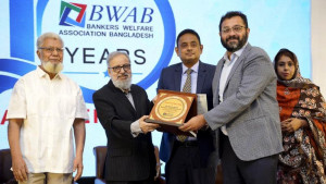 সমাজসেবায় পুরস্কার পেলেন শক্তি ফাউন্ডেশনের ইমরান আহমেদ