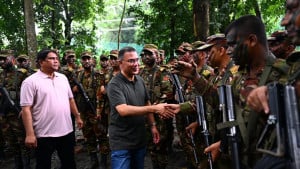 সেনাবাহিনীর প্রতি জনগণের আস্থা গভীর: প্রধানমন্ত্রী
