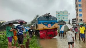 চট্টগ্রাম-কক্সবাজার রুটে ট্রেন চলাচল বন্ধ