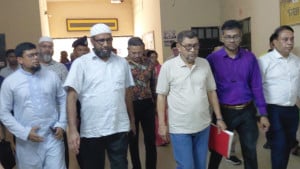 নিজ এলাকায় স্বল্প খরচে চিকিৎসাসেবা নিশ্চিত করতে কাজ করছে সরকার: স্বাস্থ্যমন্ত্রী