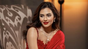 এবার বাস্তবে উল্টো চিত্র দেখলাম: নুসরাত