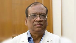 ডা. এ বি এম আবদুল্লাহর ইমেরিটাস অধ্যাপক নিয়োগ বাতিল, বেতন ফেরতের নির্দেশ