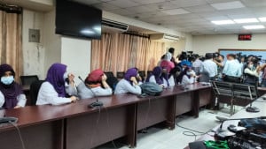 আদ্-দ্বীন হাসপাতাল সংকটে অনিশ্চয়তায় ২৯৫ বিদেশি মেডিকেল শিক্ষার্থী