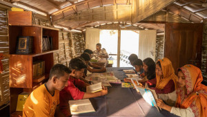 ইউনেস্কোর কনফুসিয়াস পুরস্কার পেল সিধুলাই