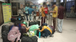 ভারতে পাচার হওয়া ১৪ বাংলাদেশিকে বেনাপোল দিয়ে ফেরত