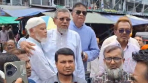ফেনীতে নৈরাজ্যের বিরুদ্ধে বিএনপির বিক্ষোভ মিছিল