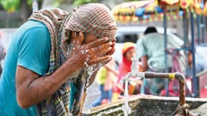দেশের ৮ জেলার ওপর দিয়ে বইছে মৃদু তাপপ্রবাহ: আবহাওয়া অধিদপ্তর
