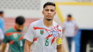 ব্রাজিল এগিয়ে, জাপানও কম নয়