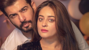 বিয়ের ১৫ বছর পর ভাঙে সংসার, প্রাক্তনের সঙ্গে সম্পর্ক প্রকাশ্যে আনলেন অভিনেত্রী