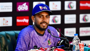 বাংলাদেশকে ম্যাচ জিতিয়ে হাসপাতালে মিরাজ