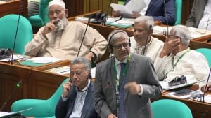 বিরোধী দলের আসনে প্রধানমন্ত্রীর তহবিল থে‌কে ২০ কোটি টাকা বরাদ্দ