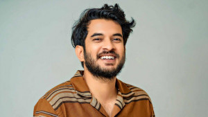 সব মিলিয়ে সময়টা যেন সত্যিই পার্থ শেখের