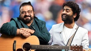 অরিজিতের মতো কি প্লেব্যাক ছাড়ছেন প্রীতম