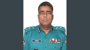 বেফাঁস মন্তব্যের জেরে কেএমপির অতিরিক্ত পুলিশ কমিশনার প্রত্যাহার