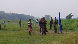 ৮০ ঘণ্টা পর ১২ জনকে ফেরত নিল বিএসএফ