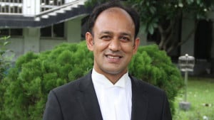 ব্যারিস্টার সুমনের জামিন চেম্বার আদালতে স্থগিত  