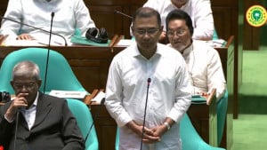 মালয়েশিয়া-চীন সফরে দেশের মানুষের স্বার্থ রক্ষার চেষ্টা করেছি: প্রধানমন্ত্রী