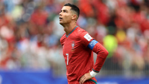 মেসি পারলেও রোনালদো পারলেন না