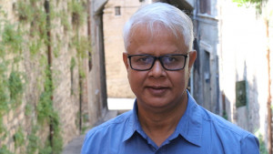 আন্তর্জাতিক রাইটার্স ওয়ার্কশপে অংশ নিতে হংকং গেলেন কথাসাহিত্যিক মশিউল আলম