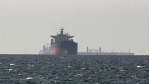হরমুজে যুদ্ধজাহাজ পাঠাতে অনাগ্রহ মিত্রদের, ক্ষোভ ট্রাম্পের