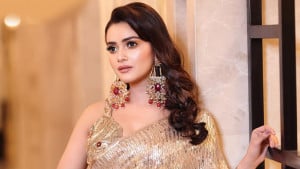 একই গল্পে ভিন্ন দুই চরিত্রে তিশা