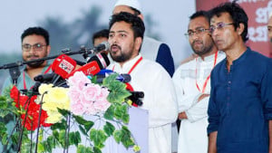 সরকারি দলকে সংবিধান সংস্কার পরিষদের শপথ নিতে হবে: নাহিদ ইসলাম
