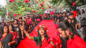 ২৫ মার্চ কালরাত্রি স্মরণে প্রাচ্যনাটের ‘লালযাত্রা’