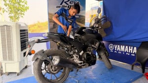 ঈদযাত্রায় বাইকারদের পাশে ইয়ামাহা: শুরু ‘রেভ অন দ্য গো’ সার্ভিস ক্যাম্পেইন