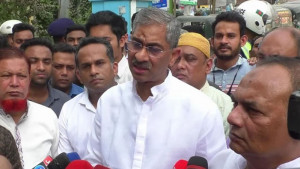 ১৭ বছরের জঞ্জাল পরিষ্কার করতে হবে: পানিসম্পদ মন্ত্রী