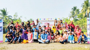 আনন্দ স্কুলে ঈদের হাসি