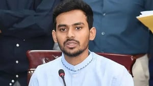 ‘জিয়াউর রহমান স্বাধীনতার ঘোষক’ কথাটি সংবিধানের সুস্পষ্ট লঙ্ঘন: আসিফ মাহমুদ