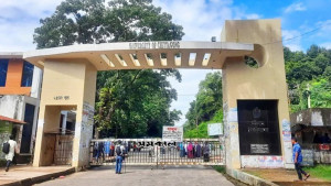 চবির দুই সহকারী প্রক্টরের পদত্যাগপত্র জমা 