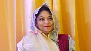 শ্রীপুরে গ্যাস সিলিন্ডারের লিকেজ থেকে আগুনে দগ্ধ অধ্যক্ষের মৃত্যু