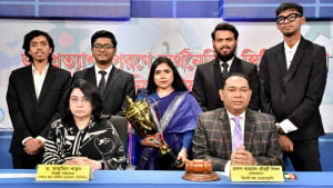 নিয়ন্ত্রক সংস্থায় রাজনৈতিক হস্তক্ষেপ বন্ধ করতে হবে