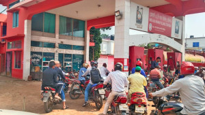 জ্বালানি সরবরাহে নজরদারি জোরদার, বিপিসির কেন্দ্রীয় ও আঞ্চলিক মনিটরিং সেল গঠন