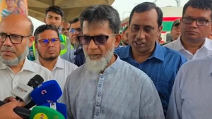 ট্রেনের টিকিট কালোবাজারি রোধে কঠোর ব্যবস্থা নেয়া হবে: রেল প্রতিমন্ত্রী