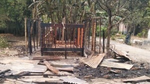 কৃষক দল নেতা হত্যা, জামায়াত কর্মীদের বাড়িতে হামলা