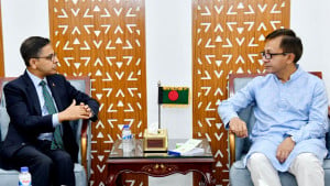 ভারতের সঙ্গে বাণিজ্য সম্প্রসারণে স্থলবন্দর ও বর্ডার হাট চালুর আশা বাণিজ্যমন্ত্রীর