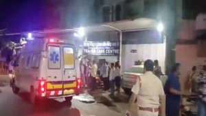 ভারতে হাসপাতালের আইসিইউতে আগুন, ১০ জনের মৃত্যু