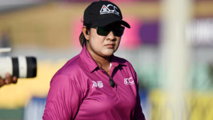 মেয়েদের সাহসী ও সোচ্চার হতে হবে
