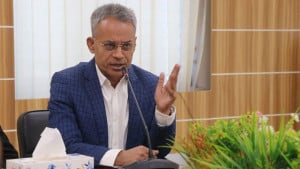 ঈদযাত্রায় বাড়তি নয়, কম ভাড়া নিচ্ছে বাস: সড়ক পরিবহনমন্ত্রী