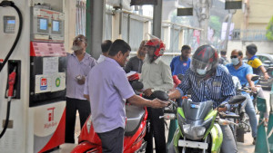 জ্বালানি পরিস্থিতি পর্যবেক্ষণে একদিনে ২৯৩ অভিযান, ৭৮ মামলা