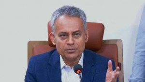 ঈদযাত্রায় ভাড়া বেশির নজির পাওয়া যায়নি: সড়কমন্ত্রী