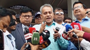 সড়কে কোনো ধরনের দুর্বৃত্তায়ন বরদাশত করা হবে না: সড়কমন্ত্রী